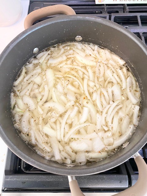 Chicken Noodle Soup - MessyChefs