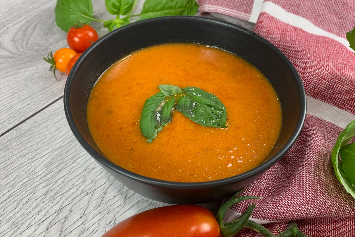 Garden Tomato Fresh Soup MessyChefs